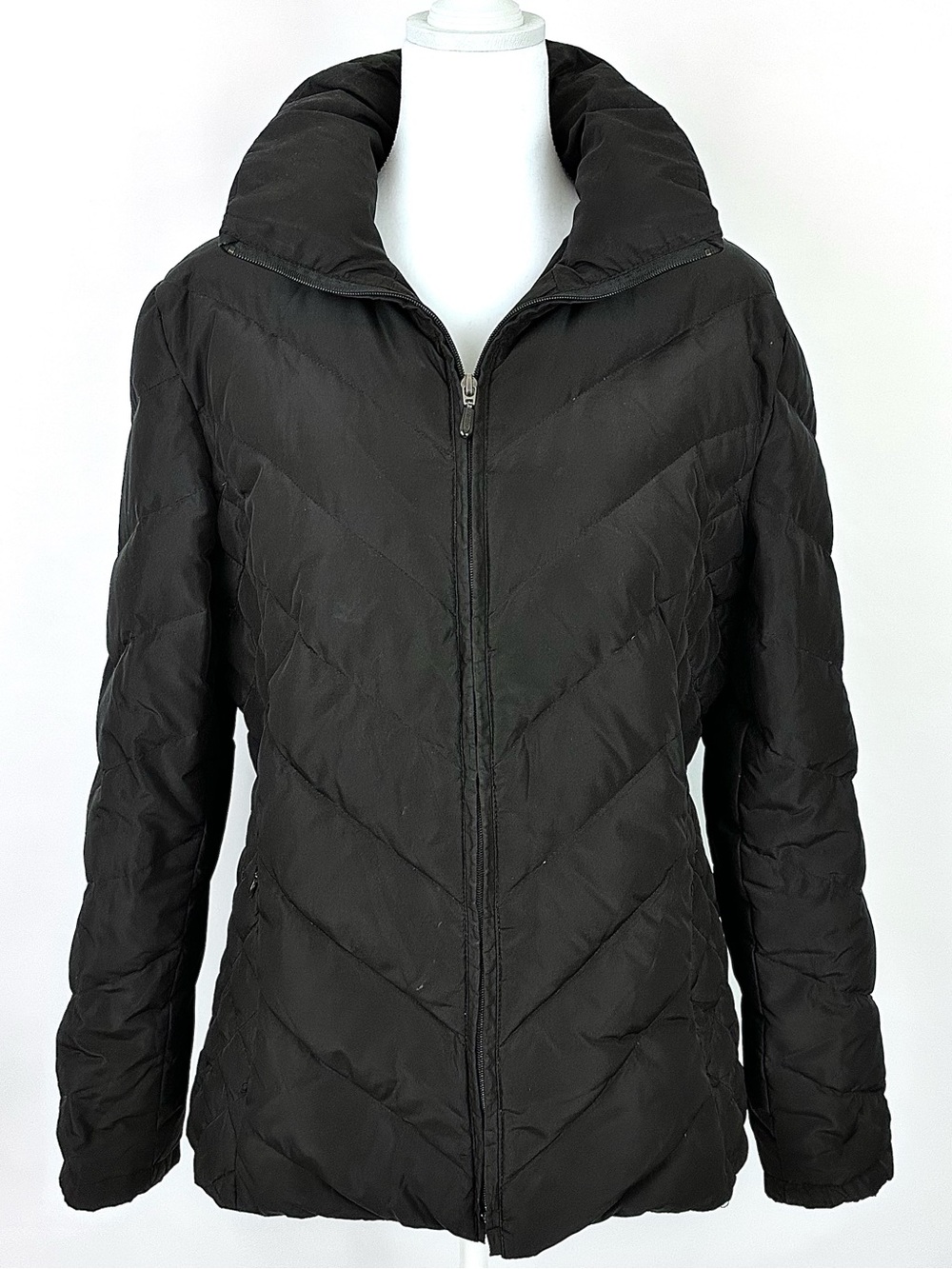 Kenneth Cole Reaction Chevron Quilted Down Puffer Jacket Black L